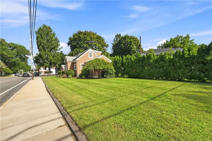 357 Old River Road, Lincoln, RI 02838 - #3