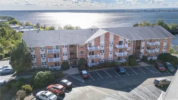 37 Bullocks Point Avenue #1B, East Providence, RI 02915