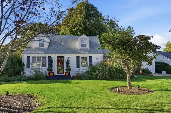181 Long View Drive, Warwick, RI 02886