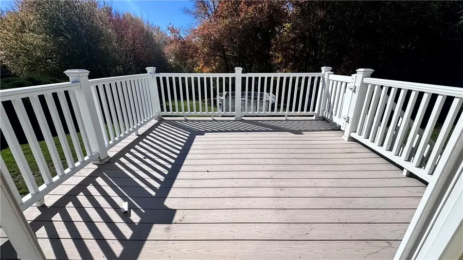6 Old Hope Road, Coventry, RI 02816 - #3