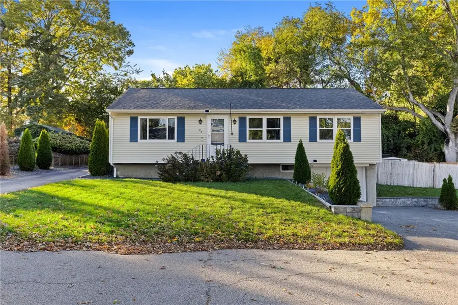 23 Skycrest Avenue, East Providence, RI 02914 - #2