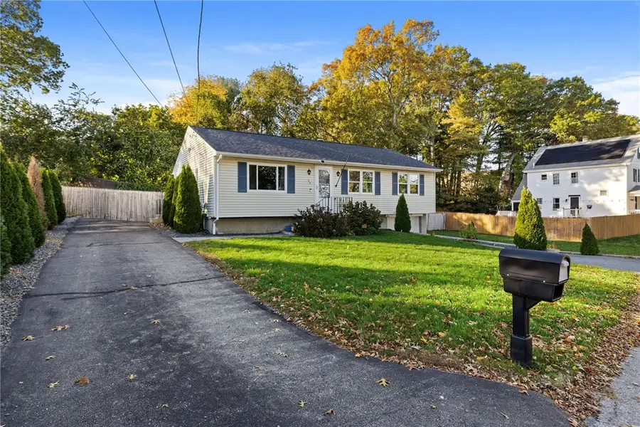 23 Skycrest Avenue, East Providence, RI 02914 - #3