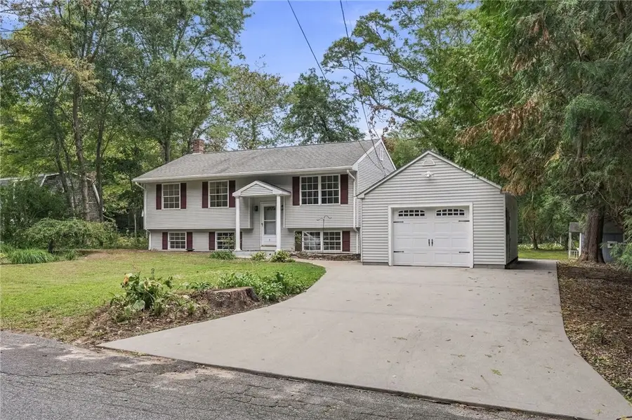 7 Cedar Knoll Drive, Hopkinton, RI 02804 - #2