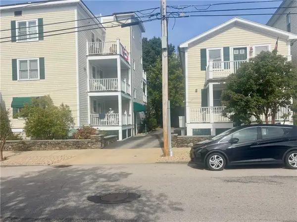 159 Franklin Street #7C, Bristol, RI 02809