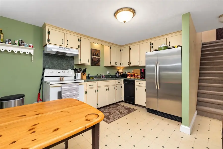495 Lafayette Road, North Kingstown, RI 02852 - #2