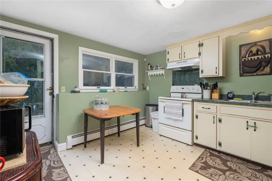495 Lafayette Road, North Kingstown, RI 02852 - #3