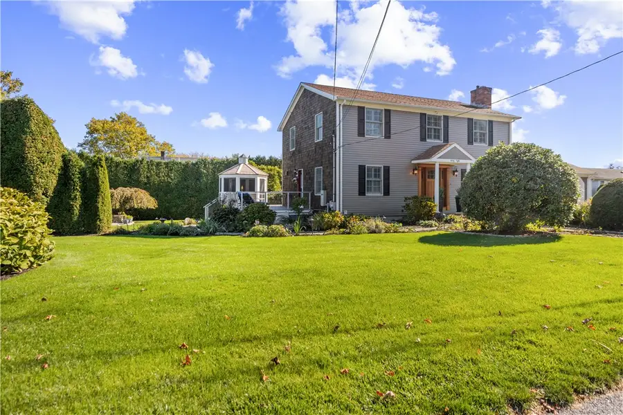 68 Soares Drive, Portsmouth, RI 02871 - #2