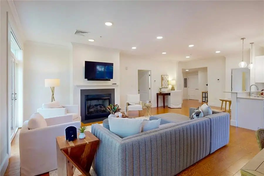 1404 South County Trail #203, East Greenwich, RI 02818 - #3