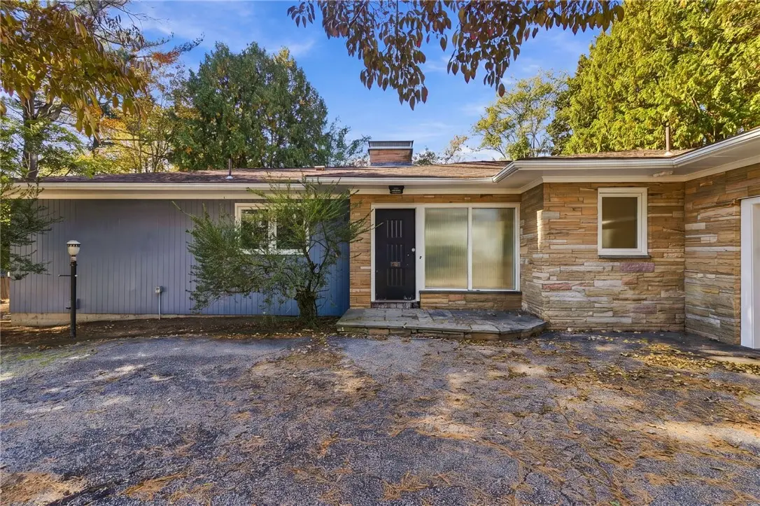 38 Amherst Road, Cranston, RI 02920 - #1