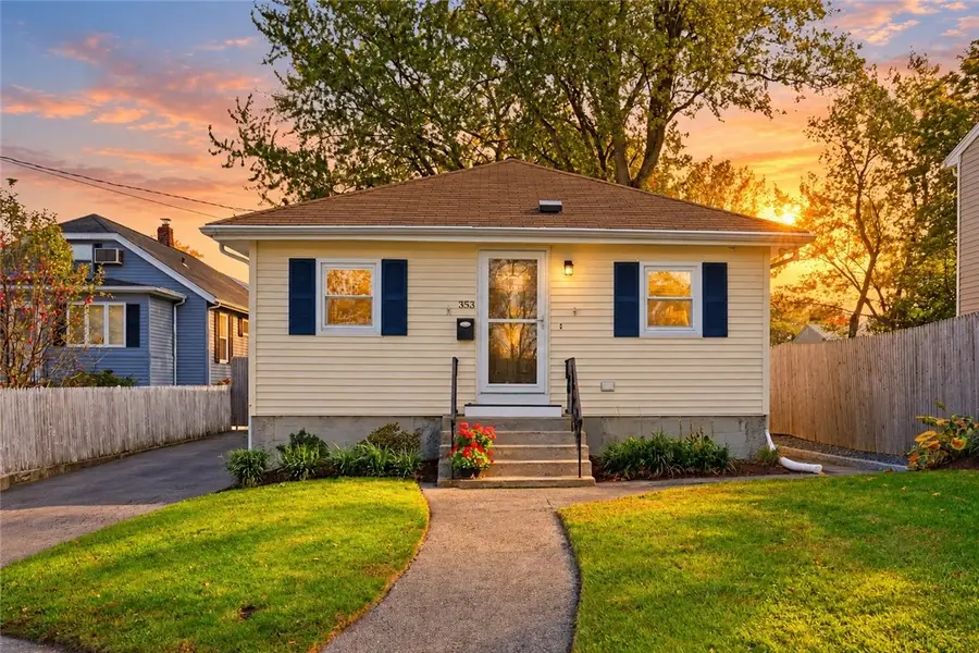 353 Massasoit Avenue, East Providence, RI 02914 - #3