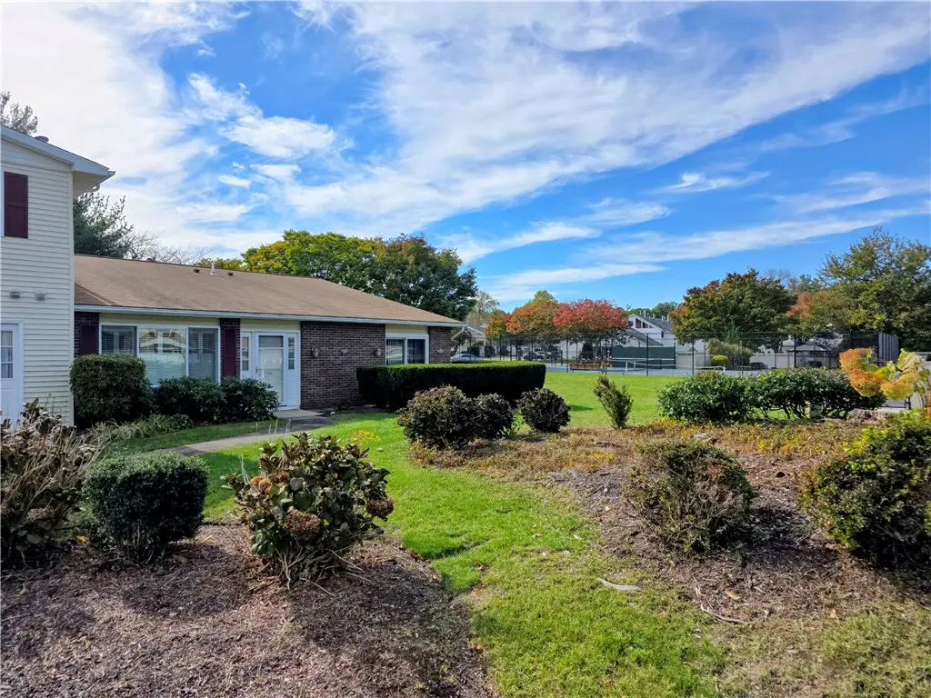 732 Manomet Court #732, Warwick, RI 02886 - #1
