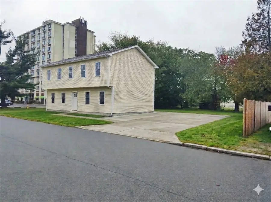 46 Irving Avenue, East Providence, RI 02914 - #2