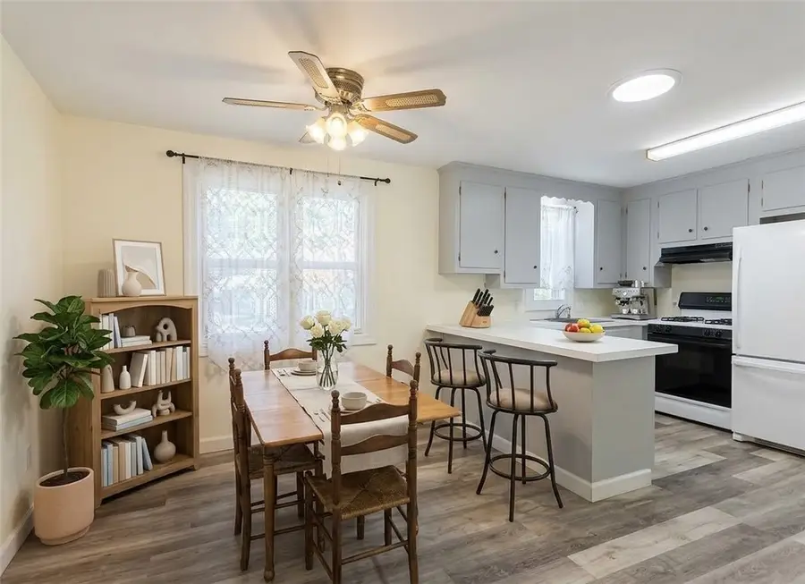 61 Calderwood Drive, Warwick, RI 02886 - #2