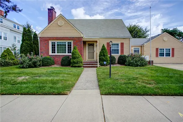 55 Jastram Street, Providence, RI 02908