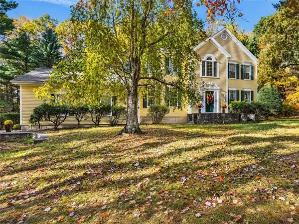 415 Trimtown Road, Scituate, RI 02857