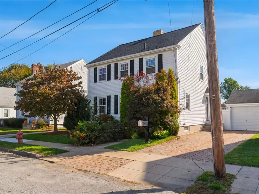 34 Spenstone Avenue, Cranston, RI 02910 - #3