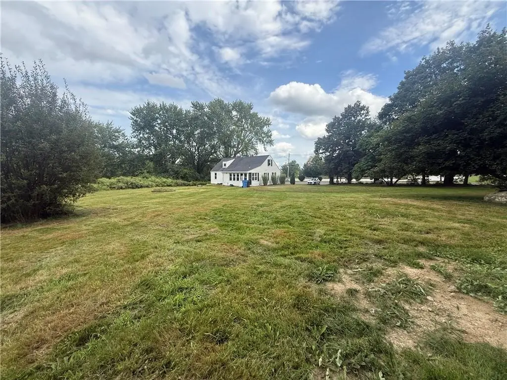 425 Hope Road, Cranston, RI 02921 - #1