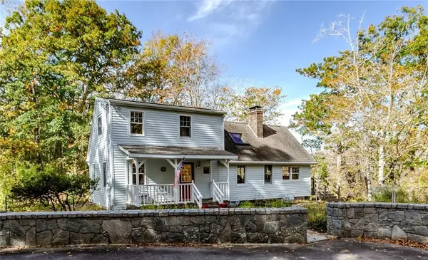 50 Wellstown Road, Hopkinton, RI 02804