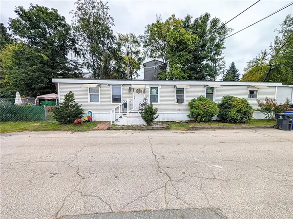 24 Stephanie Drive, Pawtucket, RI 02860