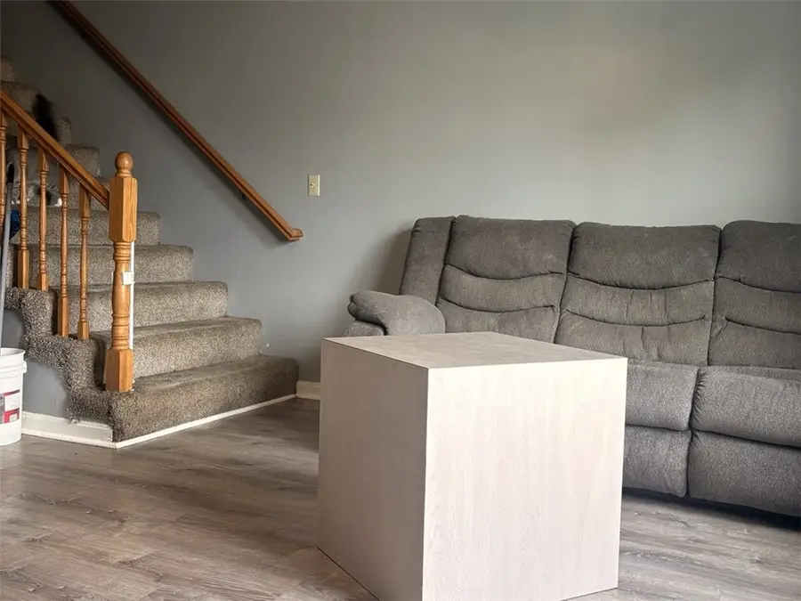 10 Burleigh Street #4/L, Providence, RI 02904 - #3