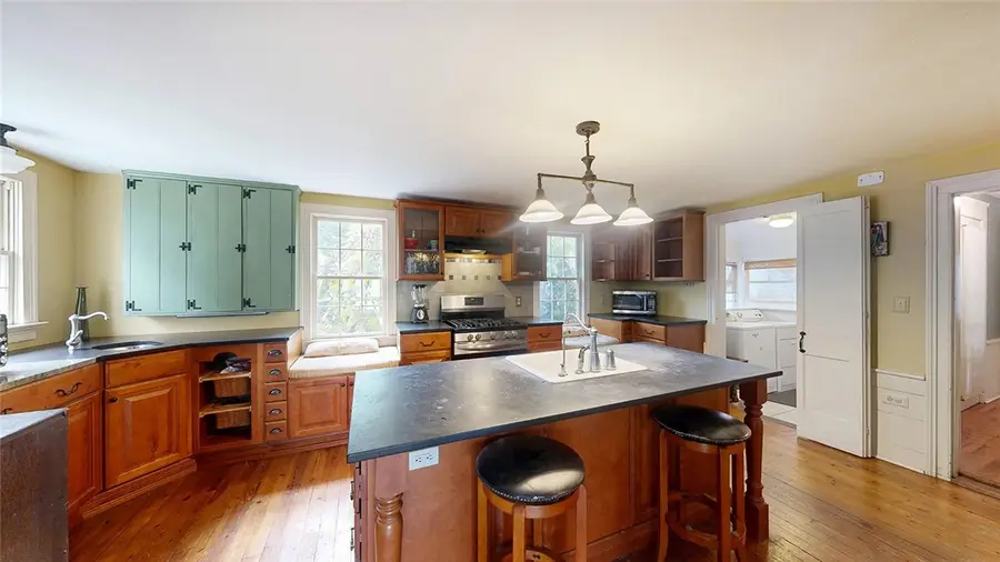 62 Main Street, Coventry, RI 02816 - #3