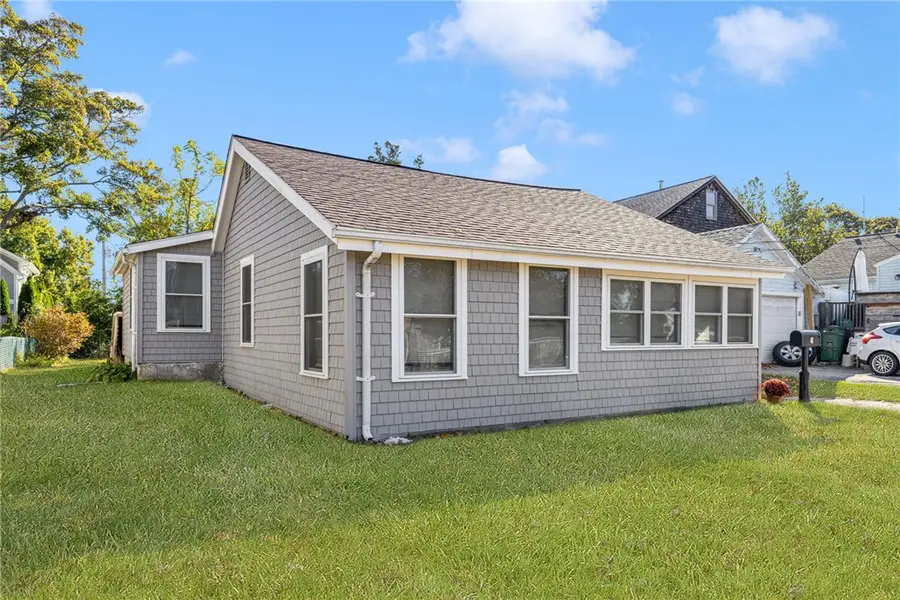 6 Douglas Street, Jamestown, RI 02835 - #2