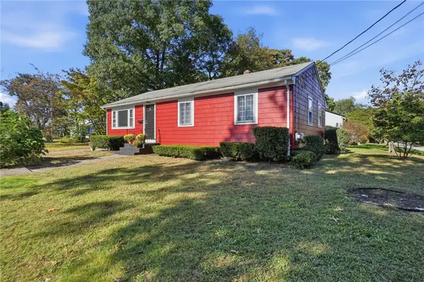 165 Adrian Street, Warwick, RI 02886