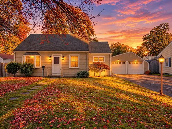 114 Becker Avenue, East Providence, RI 02915