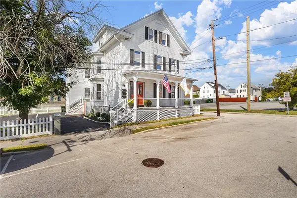 37 Lincoln Avenue #1, Bristol, RI 02809
