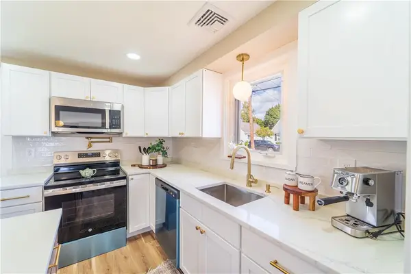 315 Rhode Island Avenue, Pawtucket, RI 02860