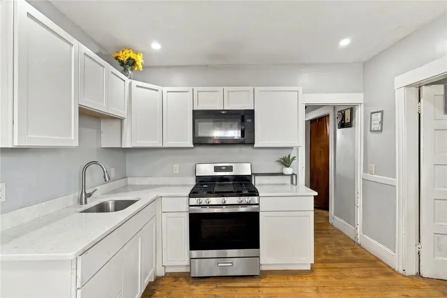 172 Eldridge Street, Cranston, RI 02910 - #3