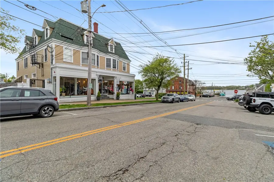 18 State Street #5, Bristol, RI 02809 - #3