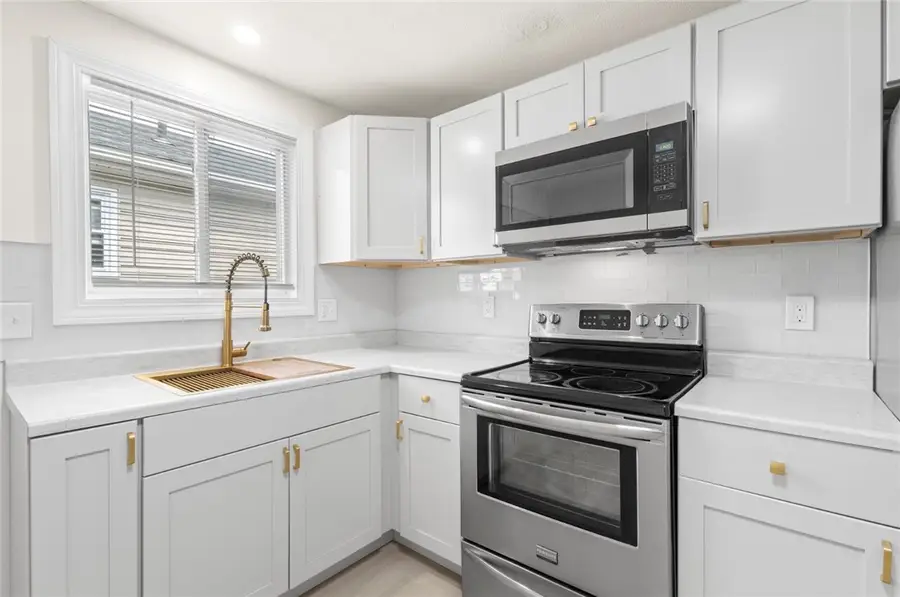 30 Victoria Street, Providence, RI 02909 - #2