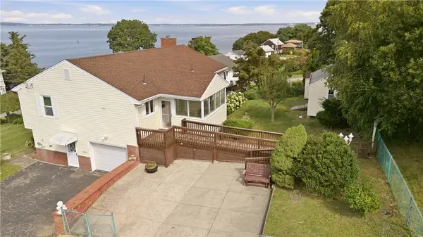 652 Old Colony Terrace, Tiverton, RI 02878