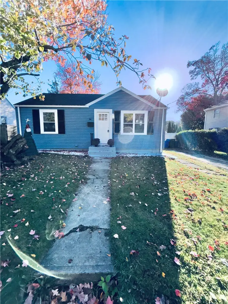 84 Davis Avenue, Cranston, RI 02910 - #2