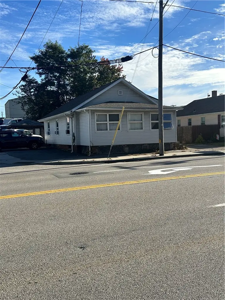 3086 Post Road Road, Warwick, RI 02886 - #1