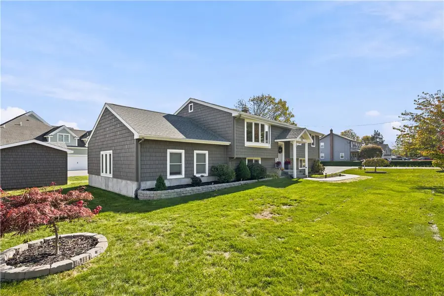 570 Middle Road, Portsmouth, RI 02871 - #3
