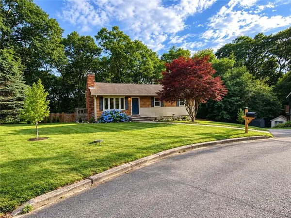 83 Woodmont Drive, North Kingstown, RI 02852