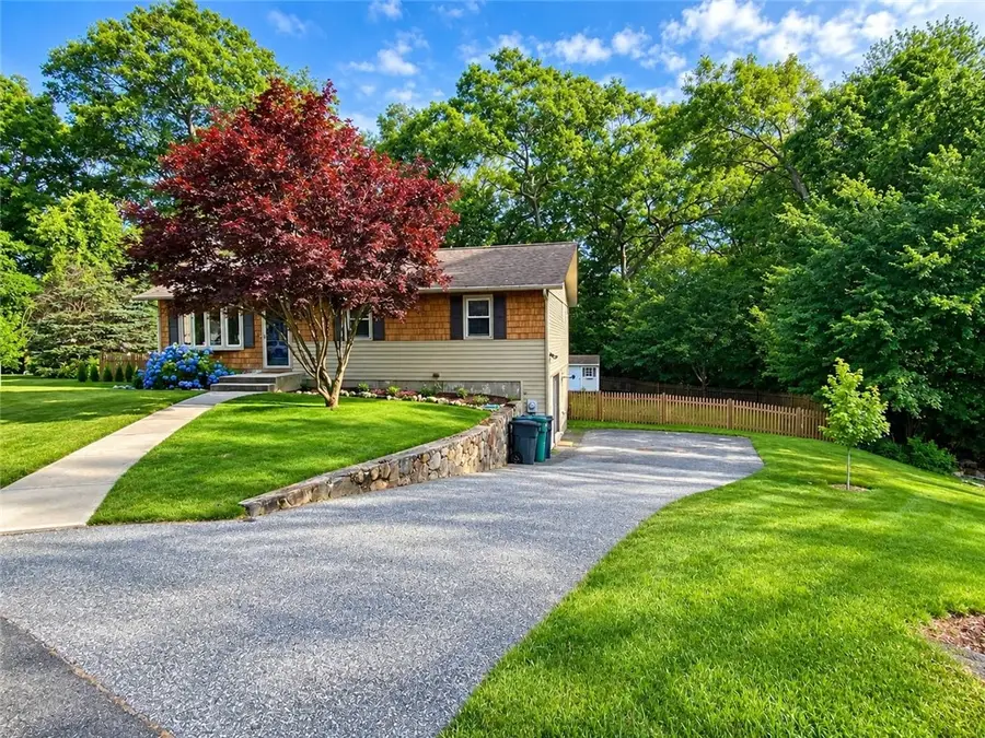 83 Woodmont Drive, North Kingstown, RI 02852 - #2