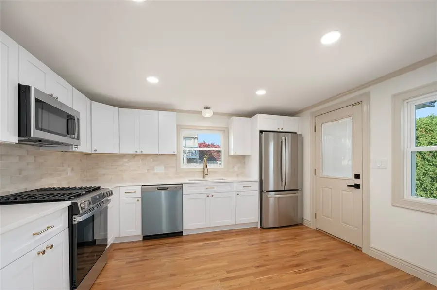 115 Hazelton Street, Cranston, RI 02920 - #3