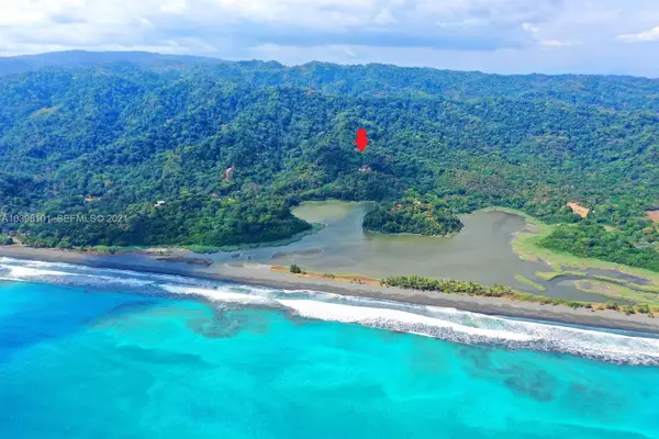 1 Carate Osa Peninsula, , FL 