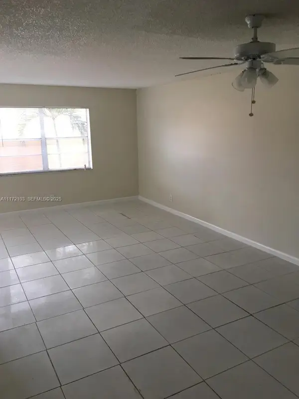 5962 NW 29th Place #112, Sunrise, FL 33313