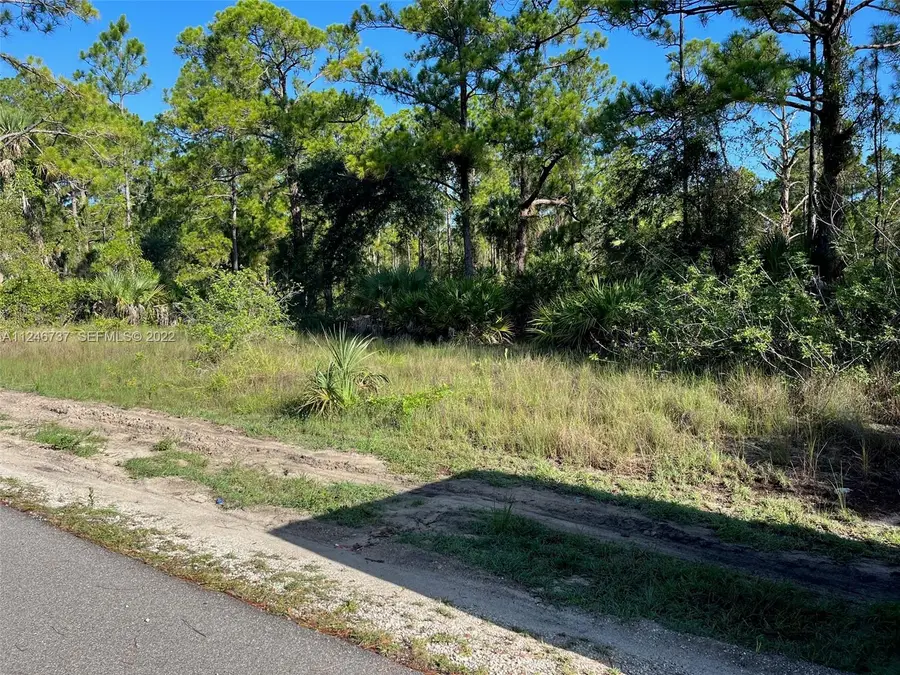 1201 Dixie Avenue, Lehigh Acres, FL 33972 - #2
