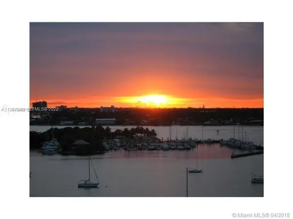 7904 W Dr 703 #703, North Bay Village, FL 33141