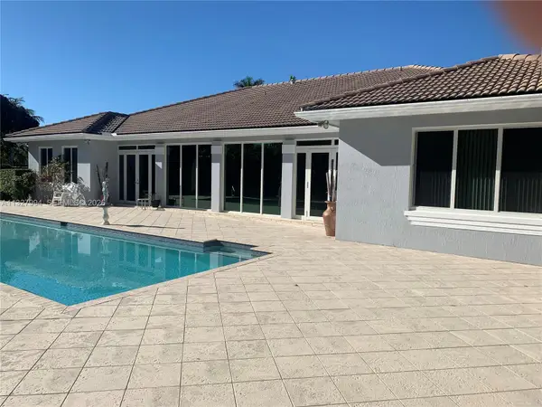 7625 SW 75th Avenue, Miami, FL 33143