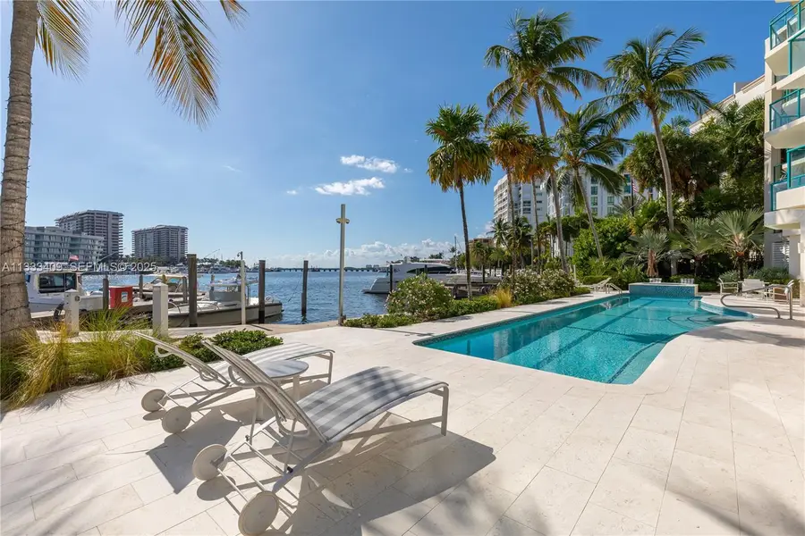 1660 W Glencoe Street #302, Coconut Grove, FL 33133 - #2