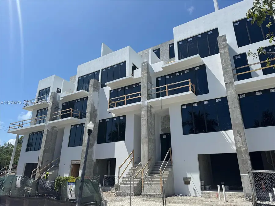 7300 Trouville Esplanade 3 #3, Miami Beach, FL 33141 - #2