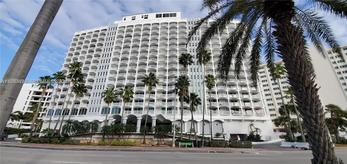 5401 Collins Avenue #601, Miami Beach, FL 33140 - #1