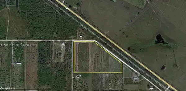 10500 SW Amaryllis Avenue, Indiantown, FL 34956