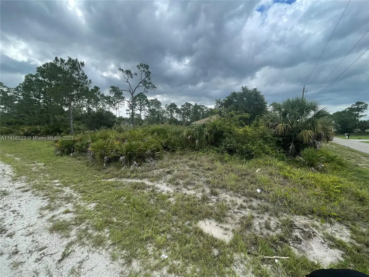1000 W 13th Street, Lehigh Acres, FL 33972 - #1